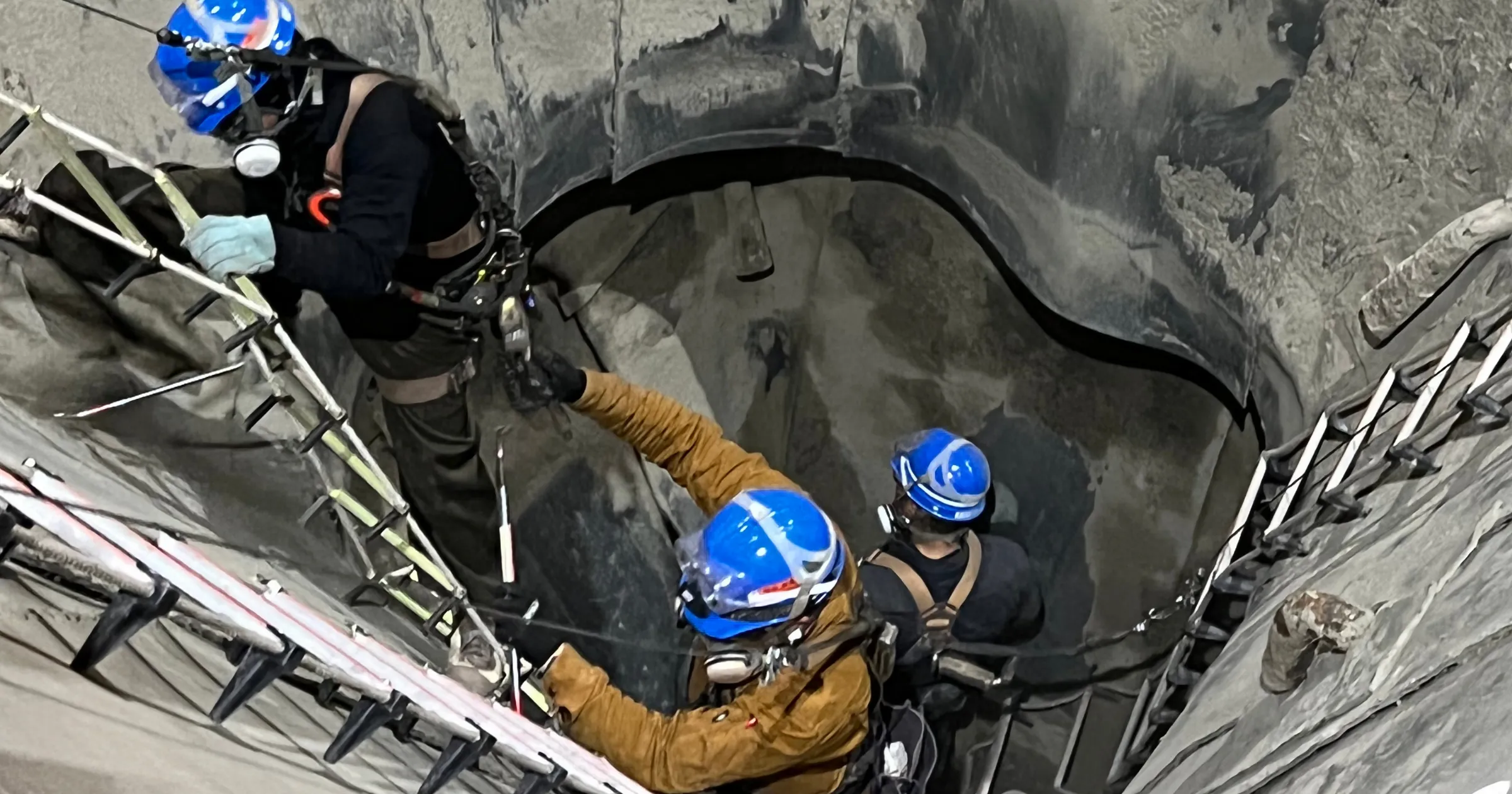 株式会社FFJの特徴２「有資格者多数、工事は必ず有資格者が立ち合い」を代表する画像