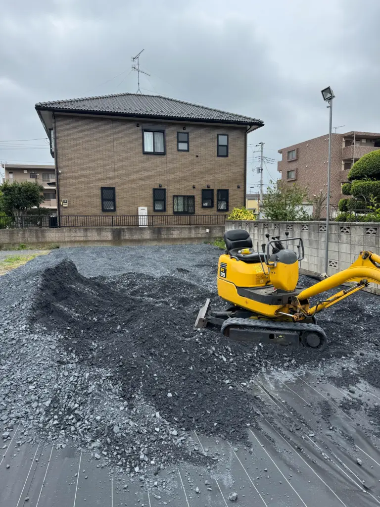 2025年株式会社FFJの駐車場工事の様子3枚目